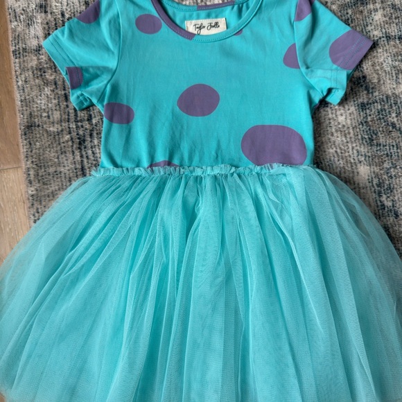 Taylor Joelle Sully Dress - Picture 1 of 3